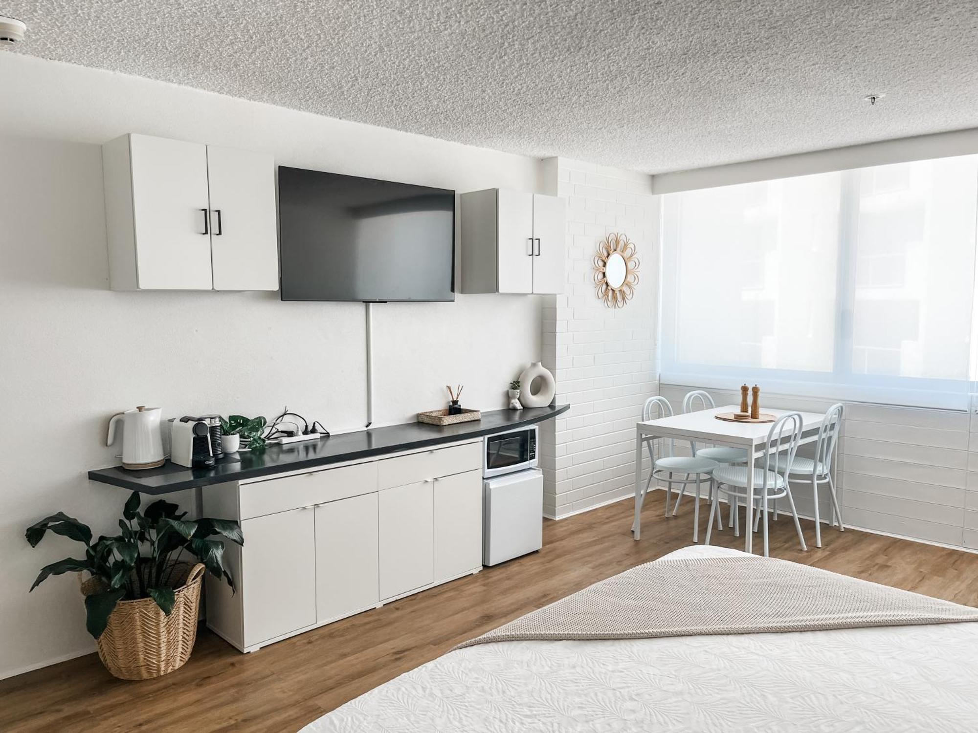 Coastal Calm Studio - A Private Studio With A Personal Touch Marcoola Exteriör bild